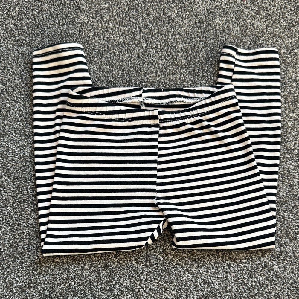 Cat & Jack Black and White Striped Leggings